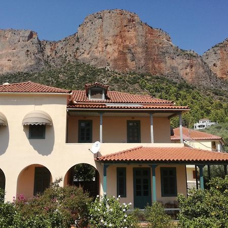 Apartamento The Valkyries 1 Leonídion Exterior foto